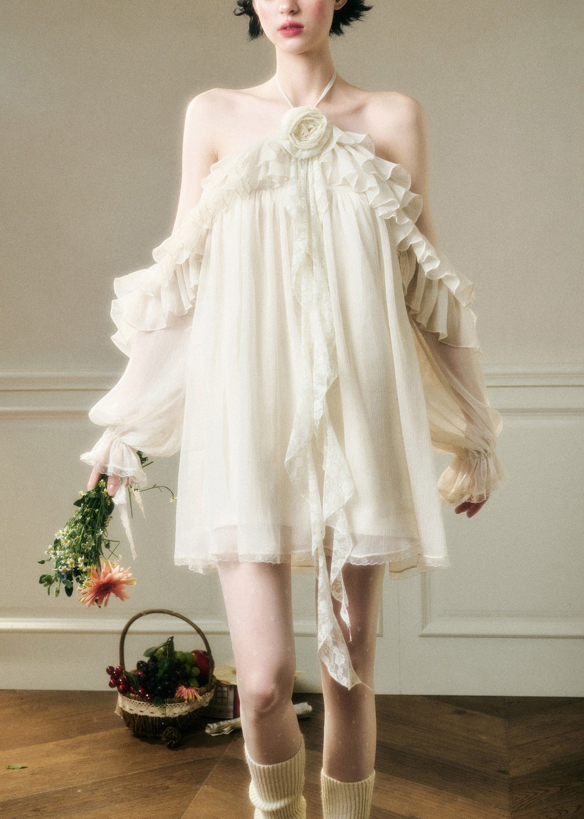 Beautifully Crafted Dress in a Classic Style
