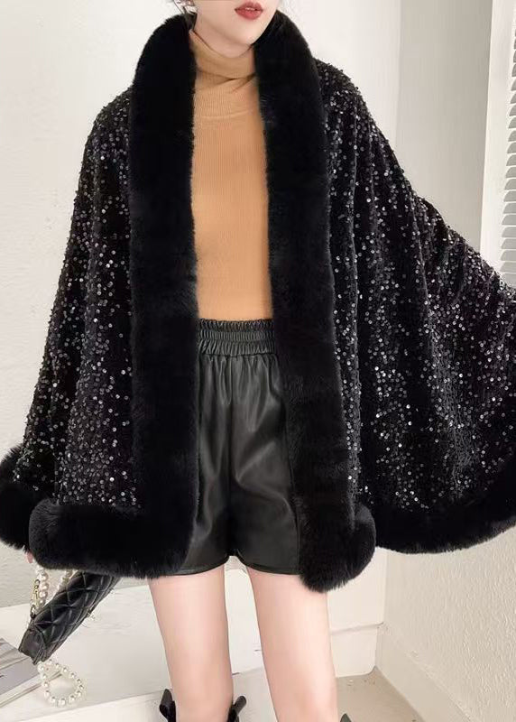 Gracefully Styled Coat for Any Occasion