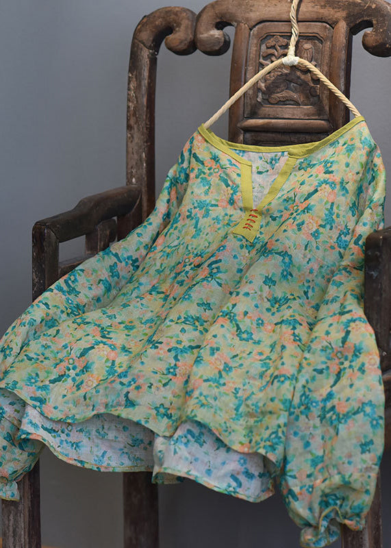 Beautifully Finished Blouse in a Timeless Design