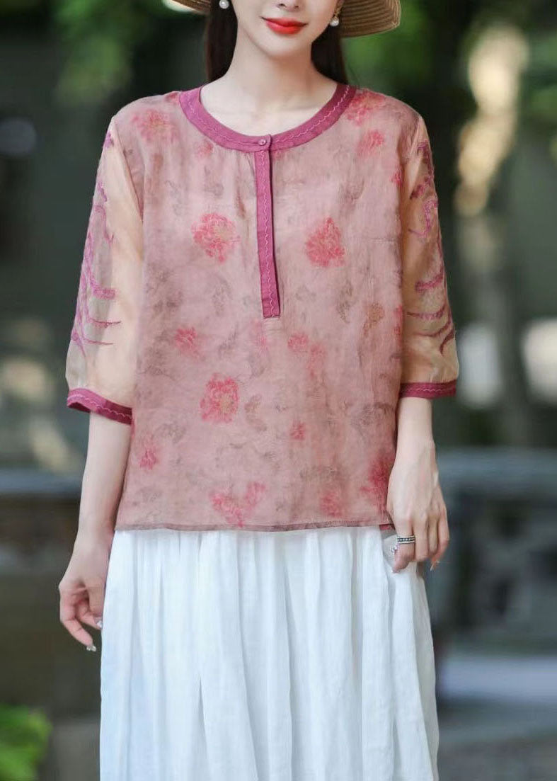 Beautifully Finished Top in a Timeless Design