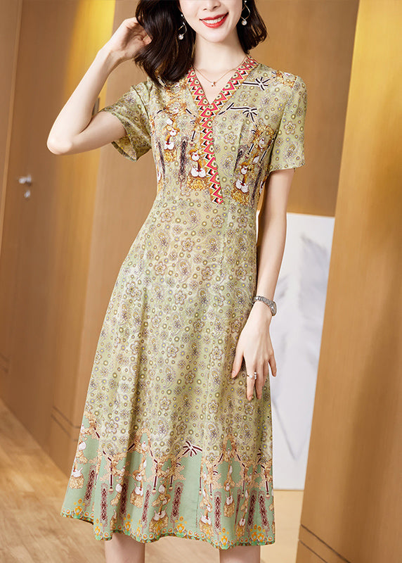 Classic Vintage & Enduringly Stylish Dress