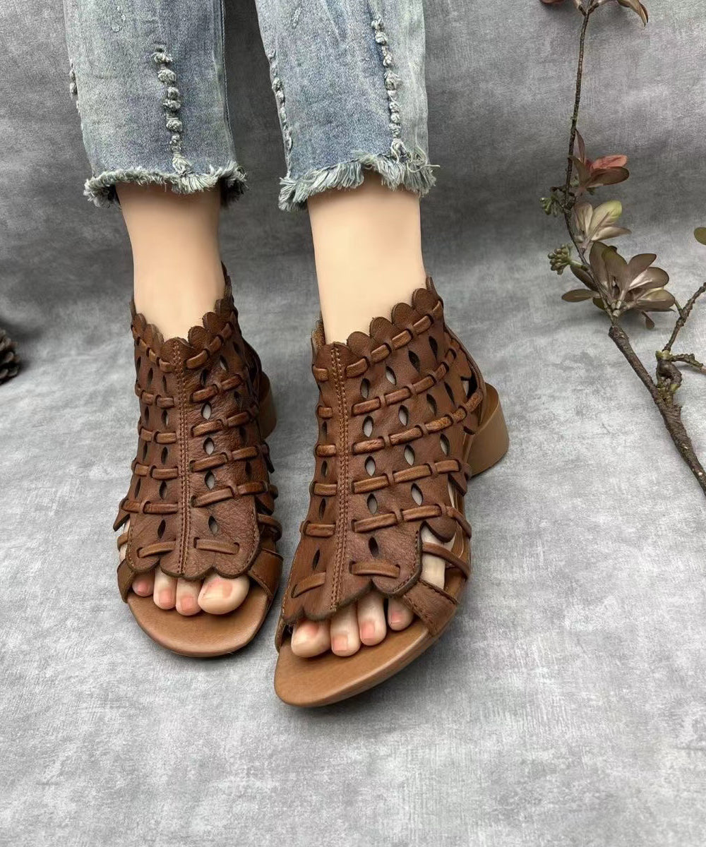 Chic Orthopedic Sandals with Unique Design