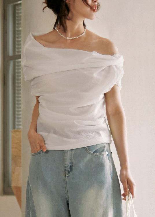 Well Tailored Shirt with a Graceful Silhouette