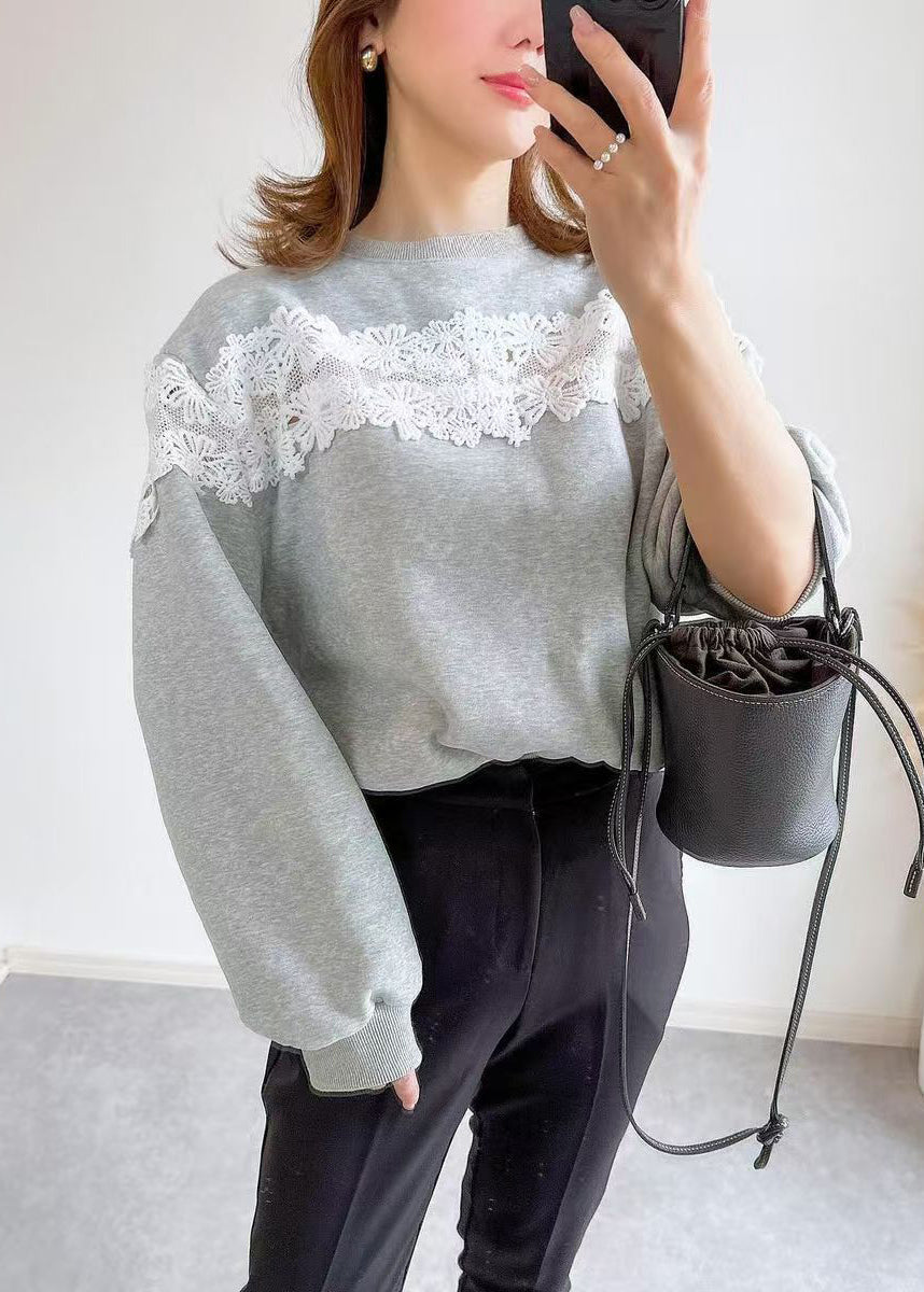 Elegantly Styled Shirt for Everyday Wear