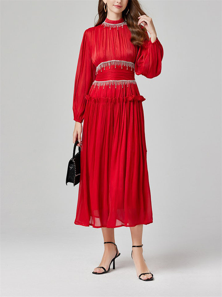 Beautifully Finished Dress in a Timeless Design