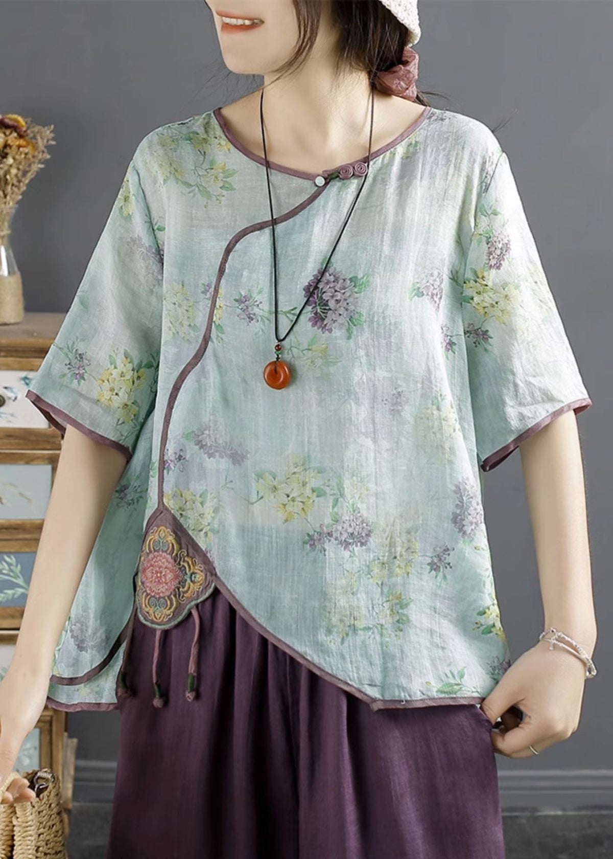 Elegantly Styled Shirt for Everyday Wear
