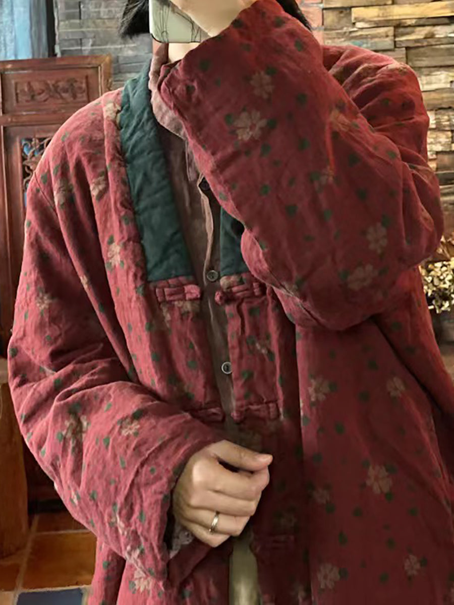 Gracefully Styled Coat for Any Occasion