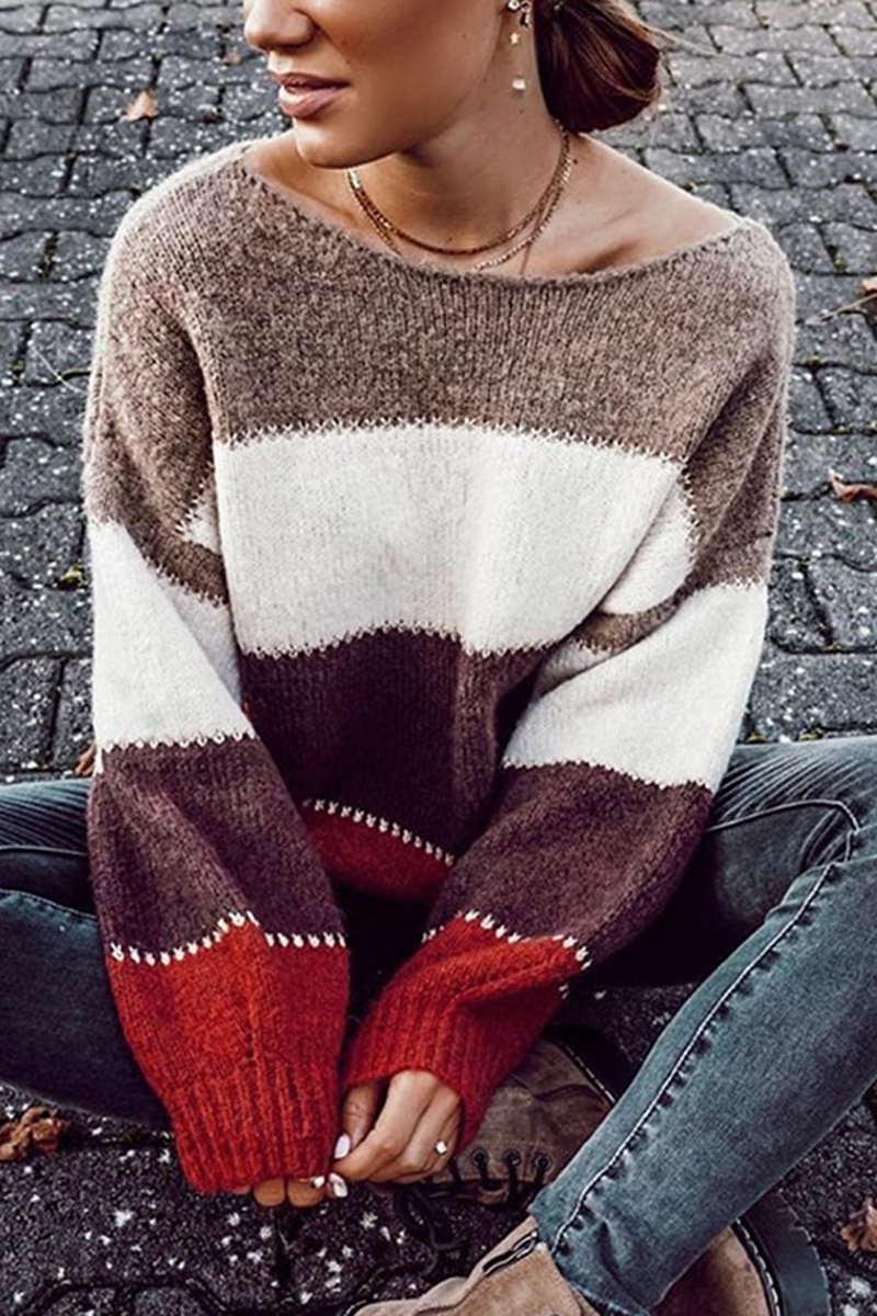 Classic Vintage Sweater with a Flattering Fit