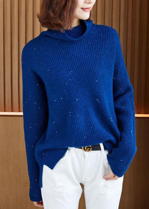 Well Tailored Sweater with a Graceful Silhouette