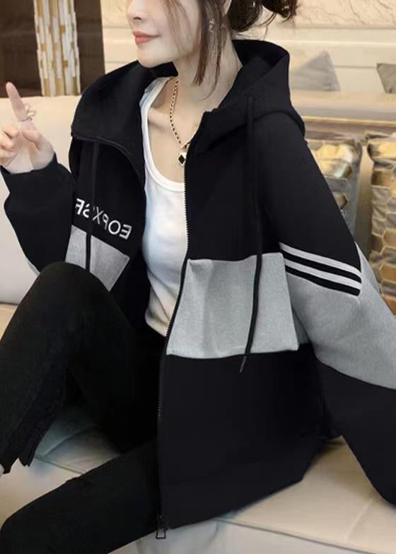 Elegantly Styled Coat for Everyday Wear