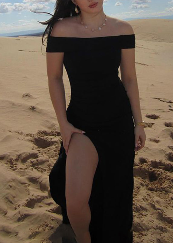 Well Tailored Garment with a Graceful Silhouette