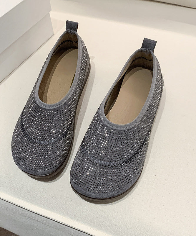 Graceful Orthopedic Loafers for Modern Look