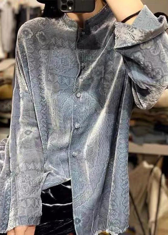 Effortlessly Elegant Shirt with a Timeless Design
