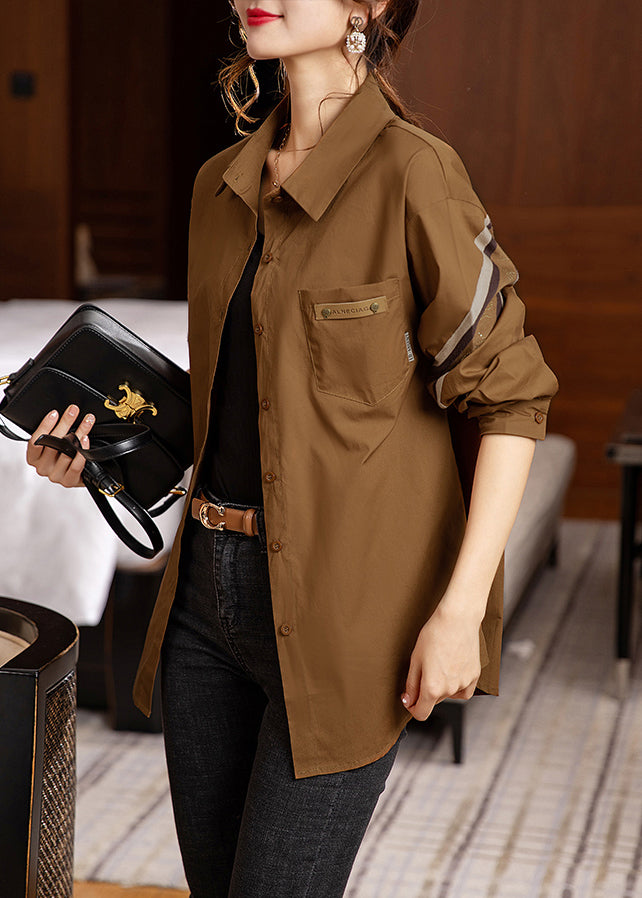 Classic Vintage Shirt with a Flattering Fit