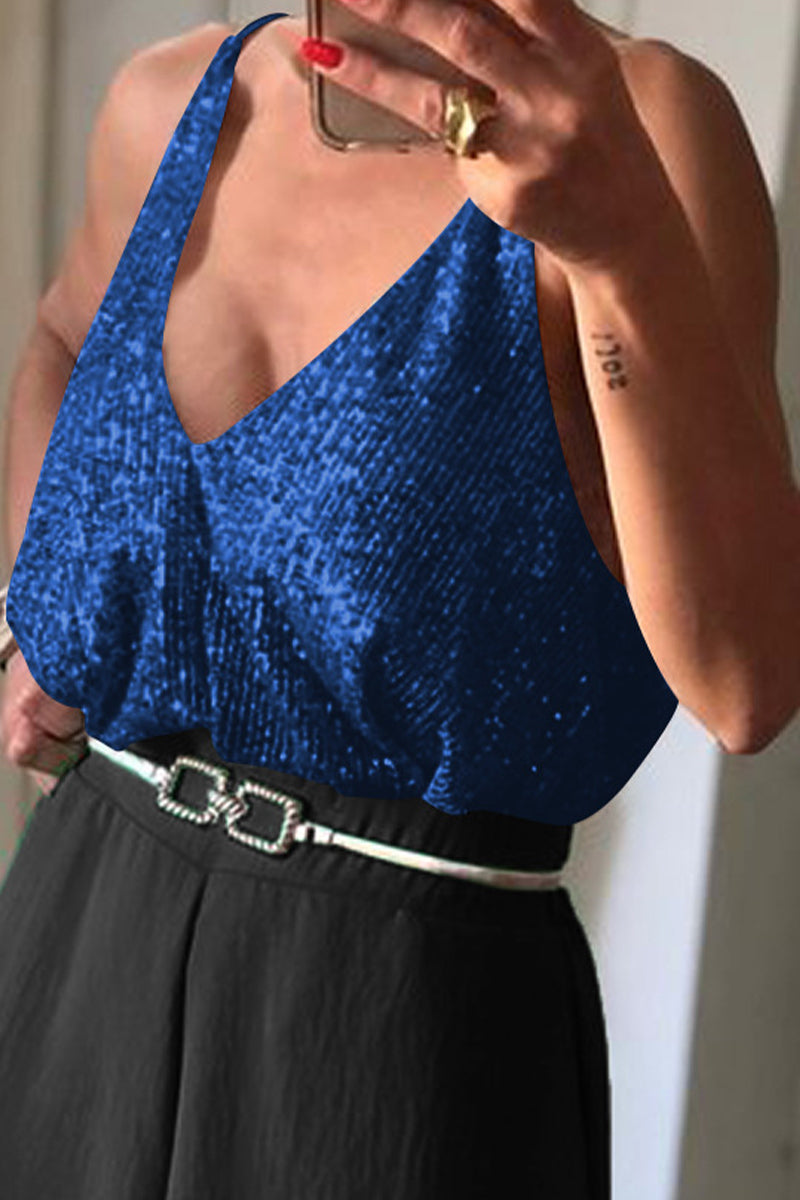 Polished Top with an Effortless Classic Look