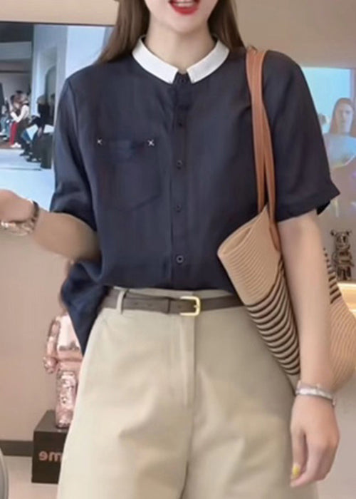 Classic Vintage Shirt with a Flattering Fit