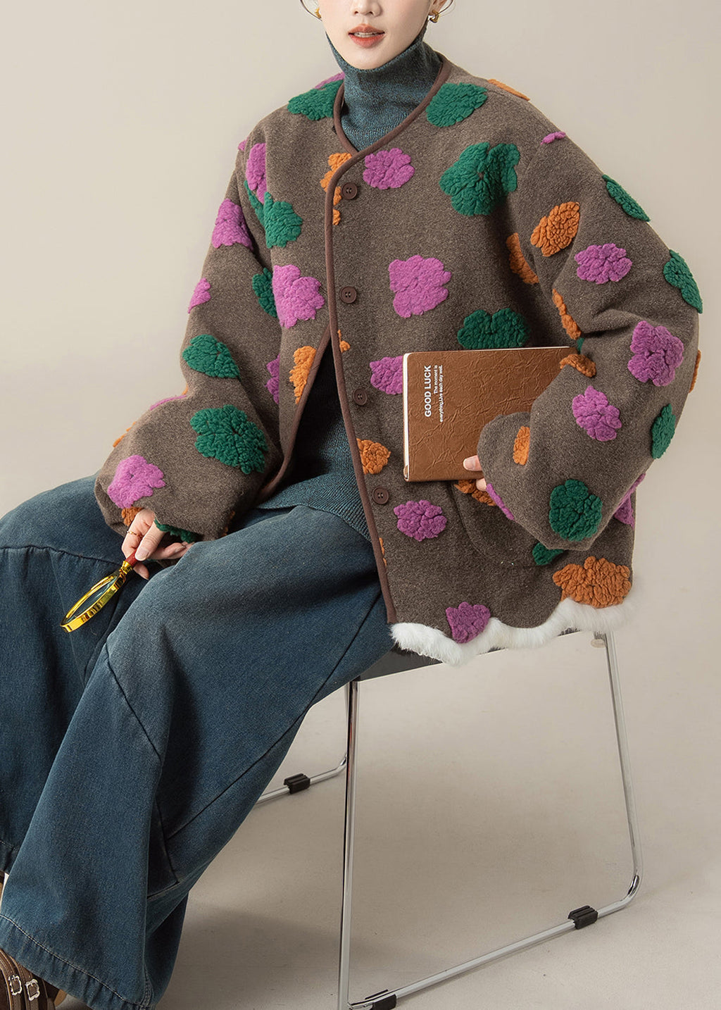 Gracefully Styled Coat for Any Occasion