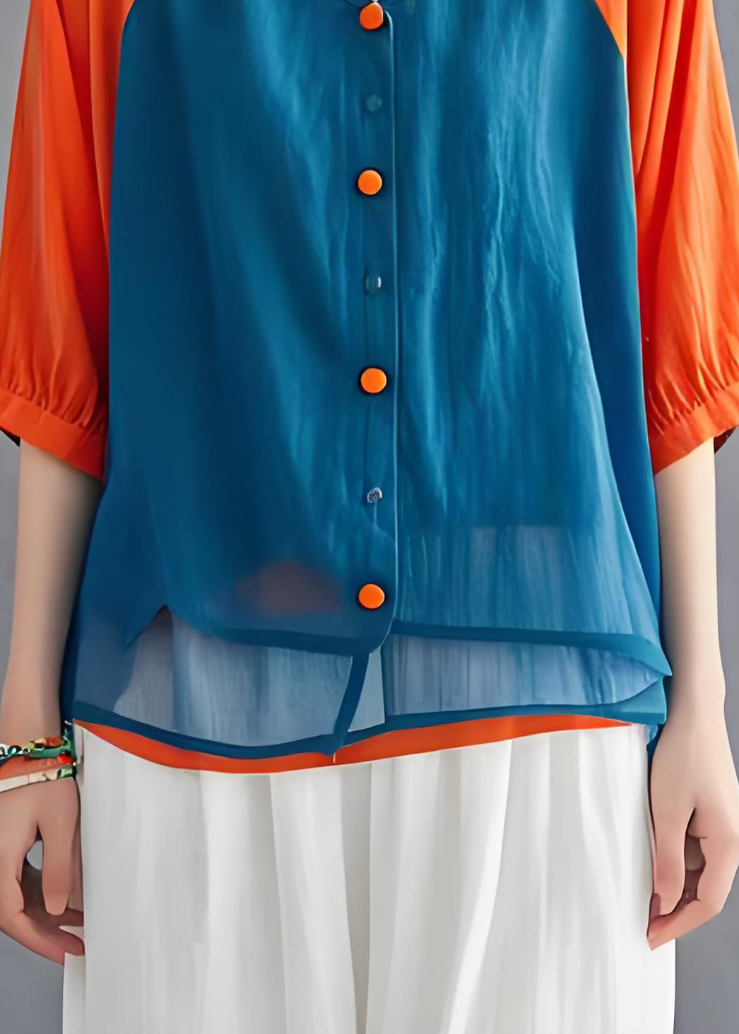 Well Tailored Blouse with a Graceful Silhouette