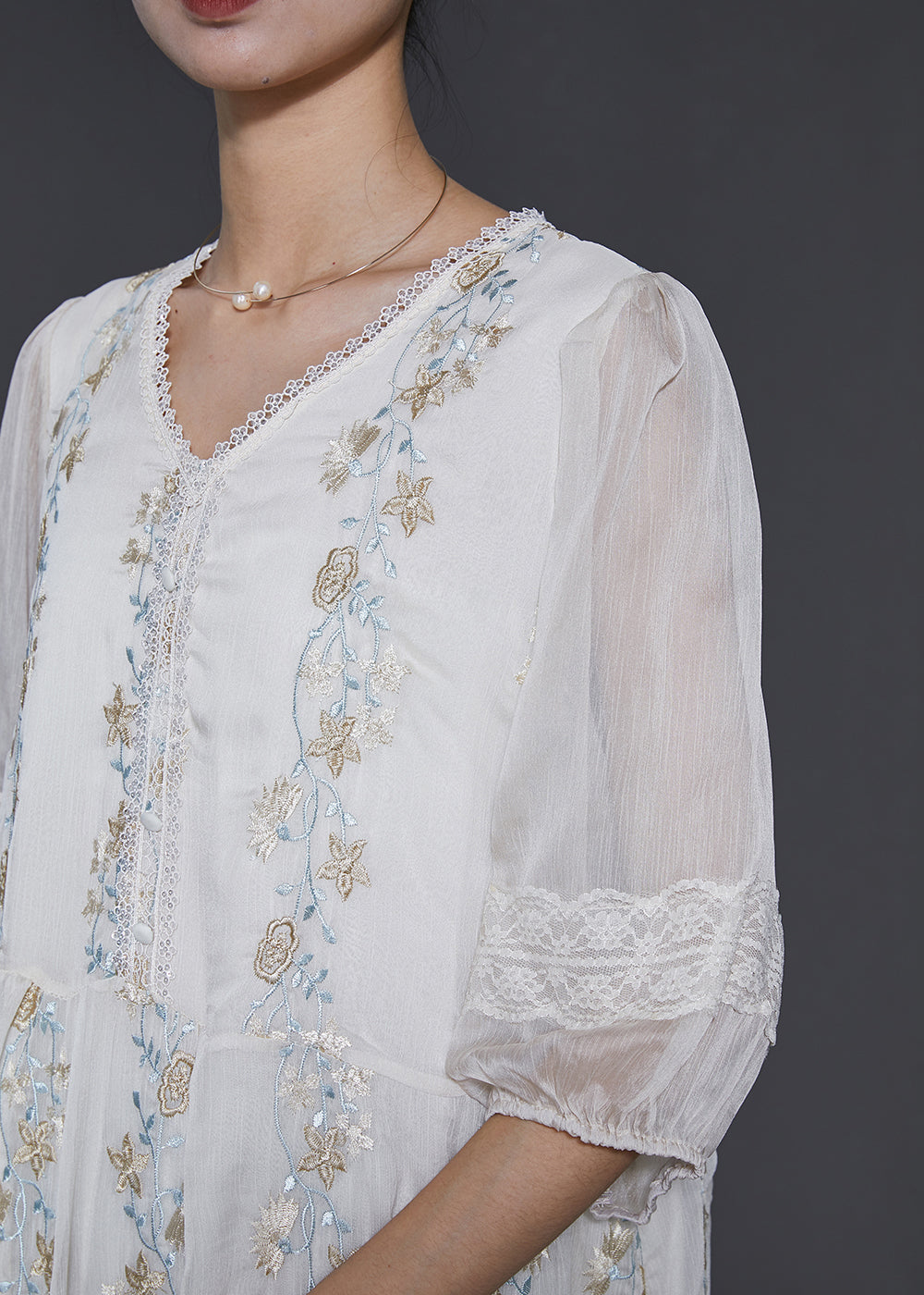 Classic Vintage & Enduringly Stylish Dress