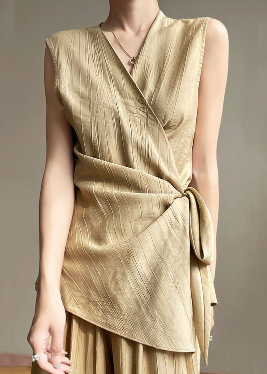 A Vintage Style Shirt with Delicate Timeless Details