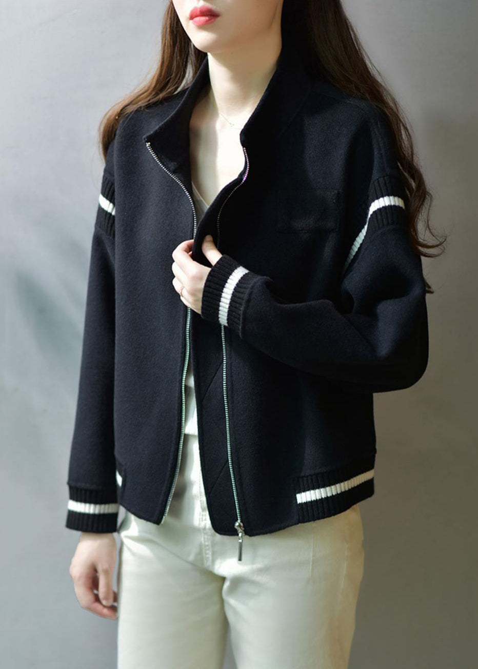 Elegantly Styled Coat for Everyday Wear
