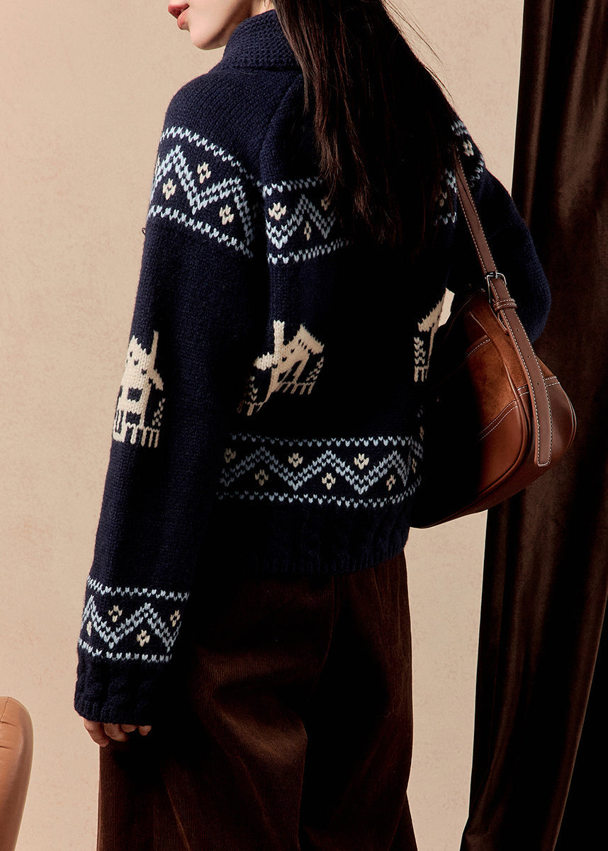 Classic Vintage Coat with a Flattering Fit