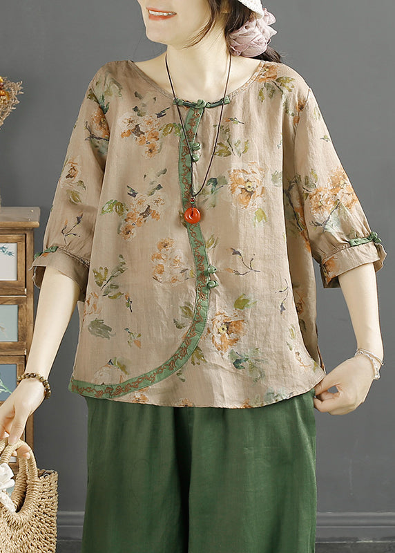 Classic Vintage & Enduringly Stylish Blouse