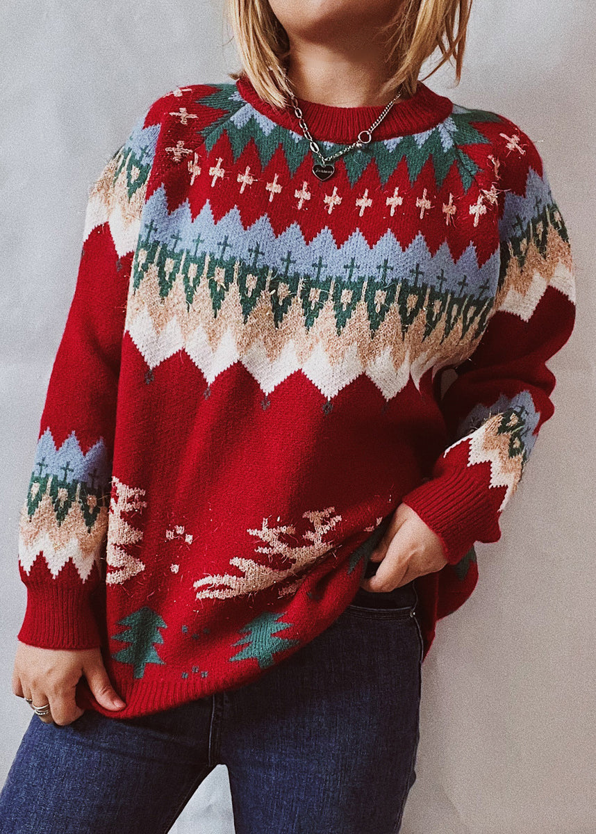 Classic Vintage Sweater with a Flattering Fit