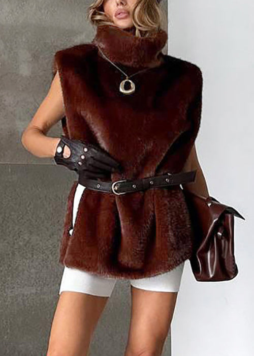 Classic Vintage & Enduringly Stylish Coat