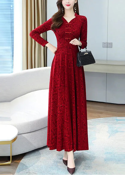 Sophisticated Dress with a Clean Classic Look