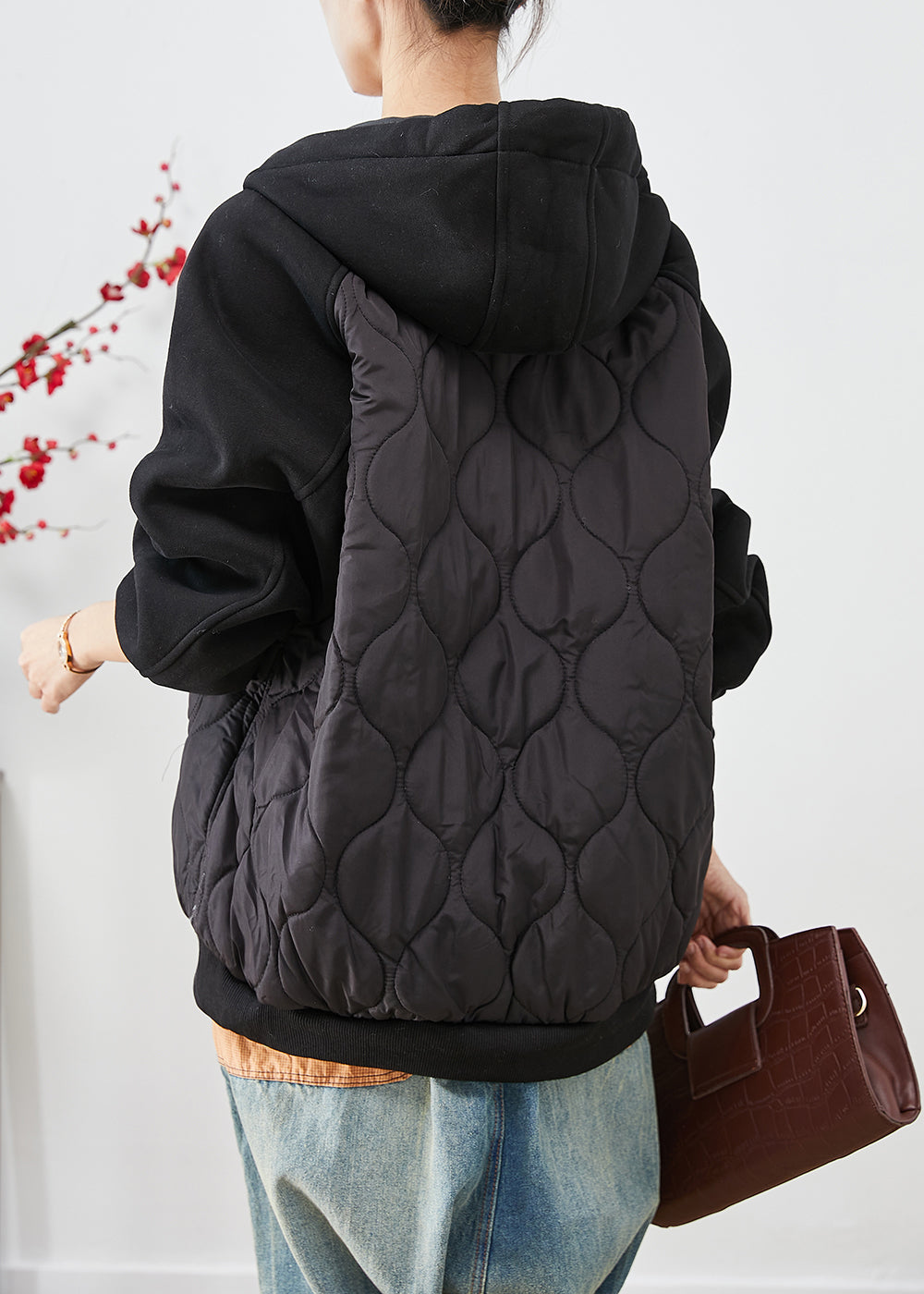 Elegantly Styled Jacket for Everyday Wear