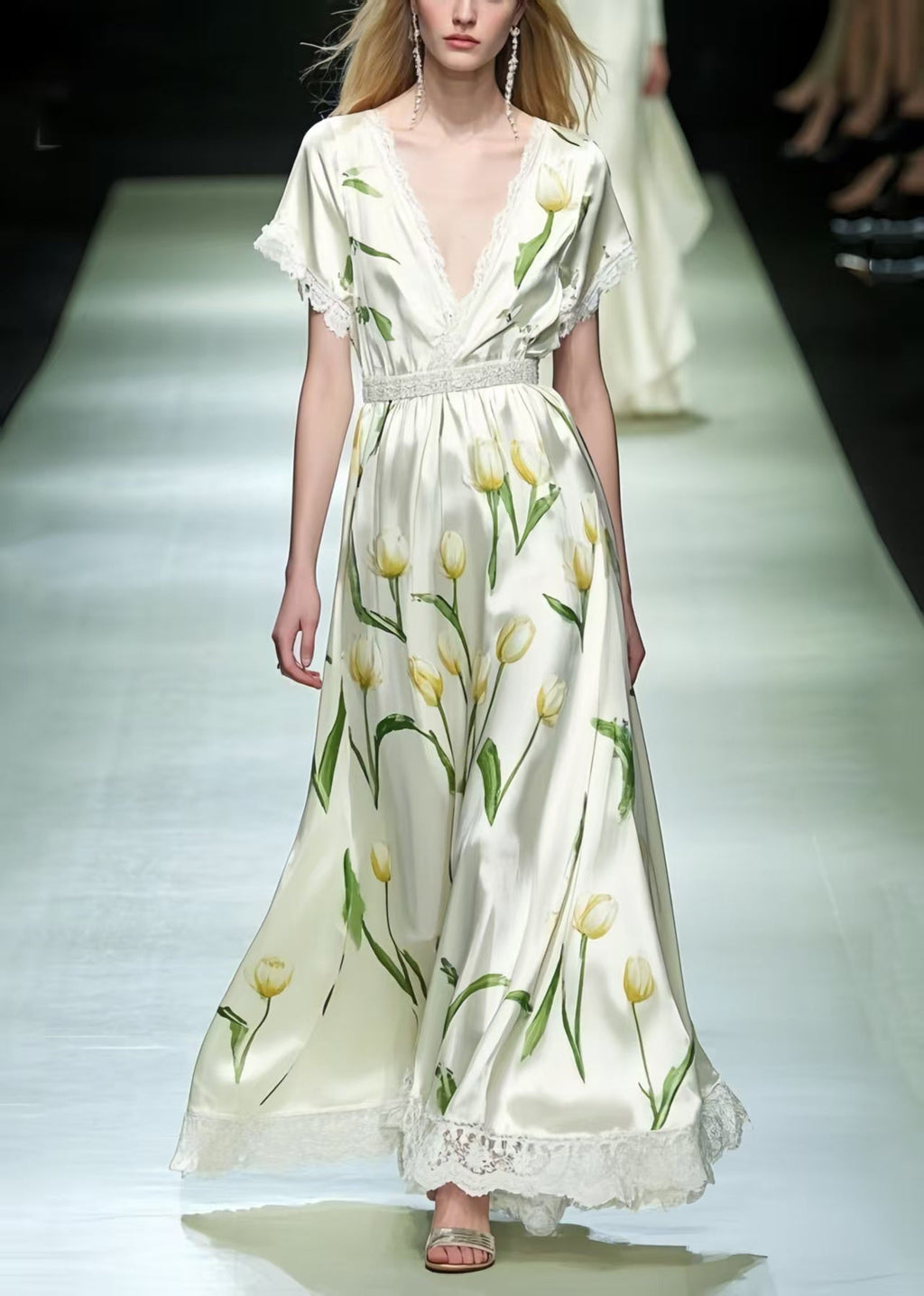Polished Dress with an Effortless Classic Look