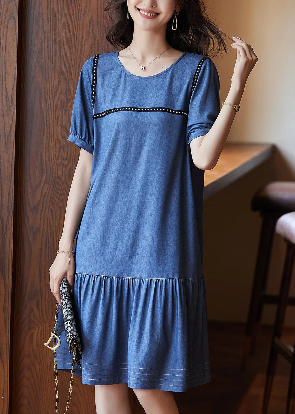 Gracefully Styled Dress for Any Occasion