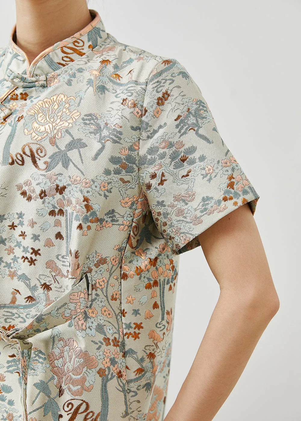 Polished Dress with an Effortless Classic Look
