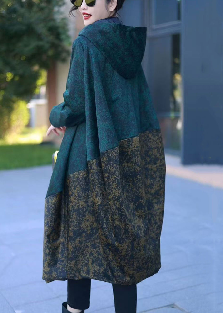 Gracefully Styled Coat for Any Occasion
