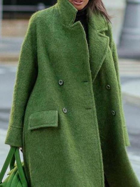 Classic Vintage Coat with a Flattering Fit