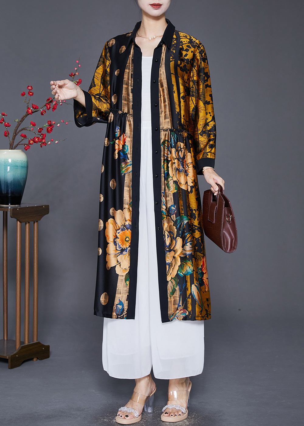 Classic Vintage & Enduringly Stylish Coat