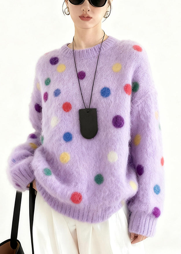 Well Tailored Sweater with a Graceful Silhouette