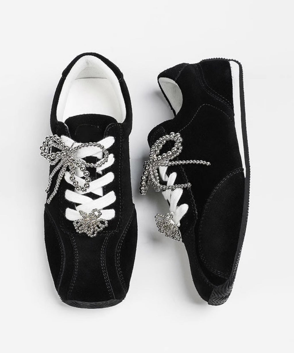 Graceful Orthopedic Shoes for Modern Look