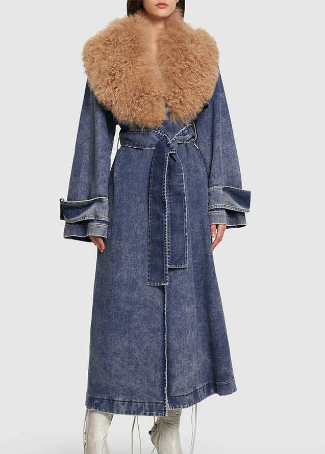 Elegantly Styled Coat for Everyday Wear