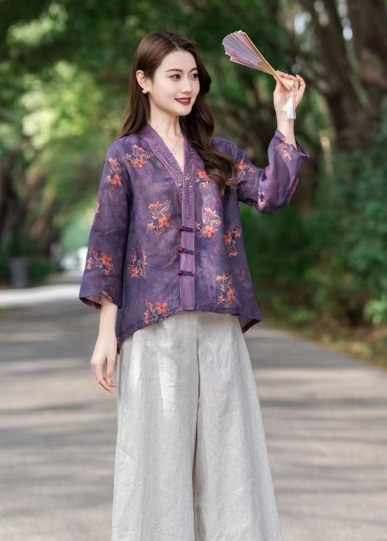 Sophisticated Top with a Clean Classic Look