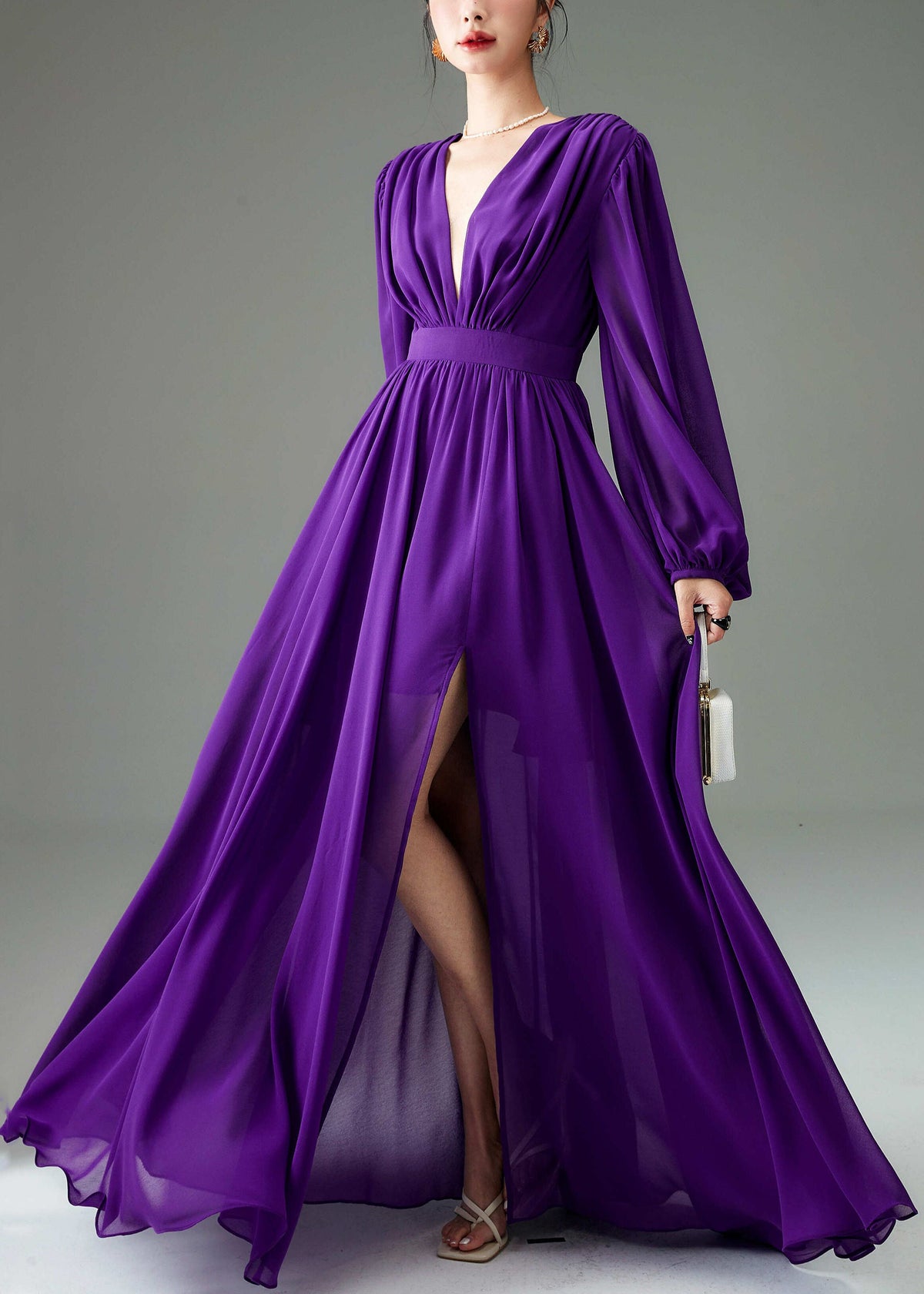 Sophisticated Dress with a Clean Classic Look