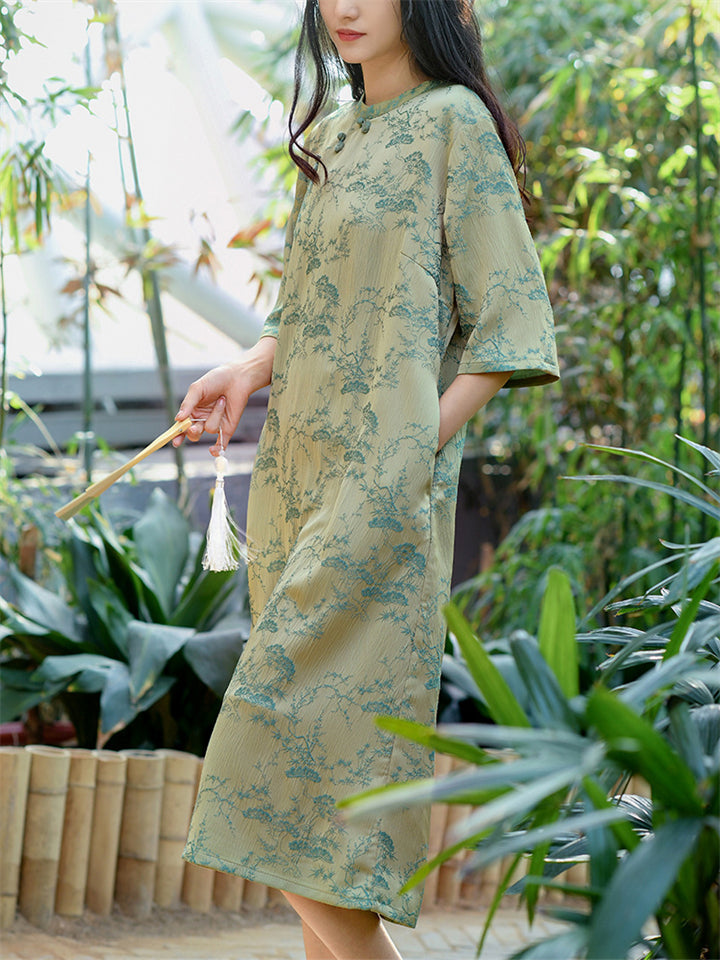 Classic Vintage & Enduringly Stylish Dress