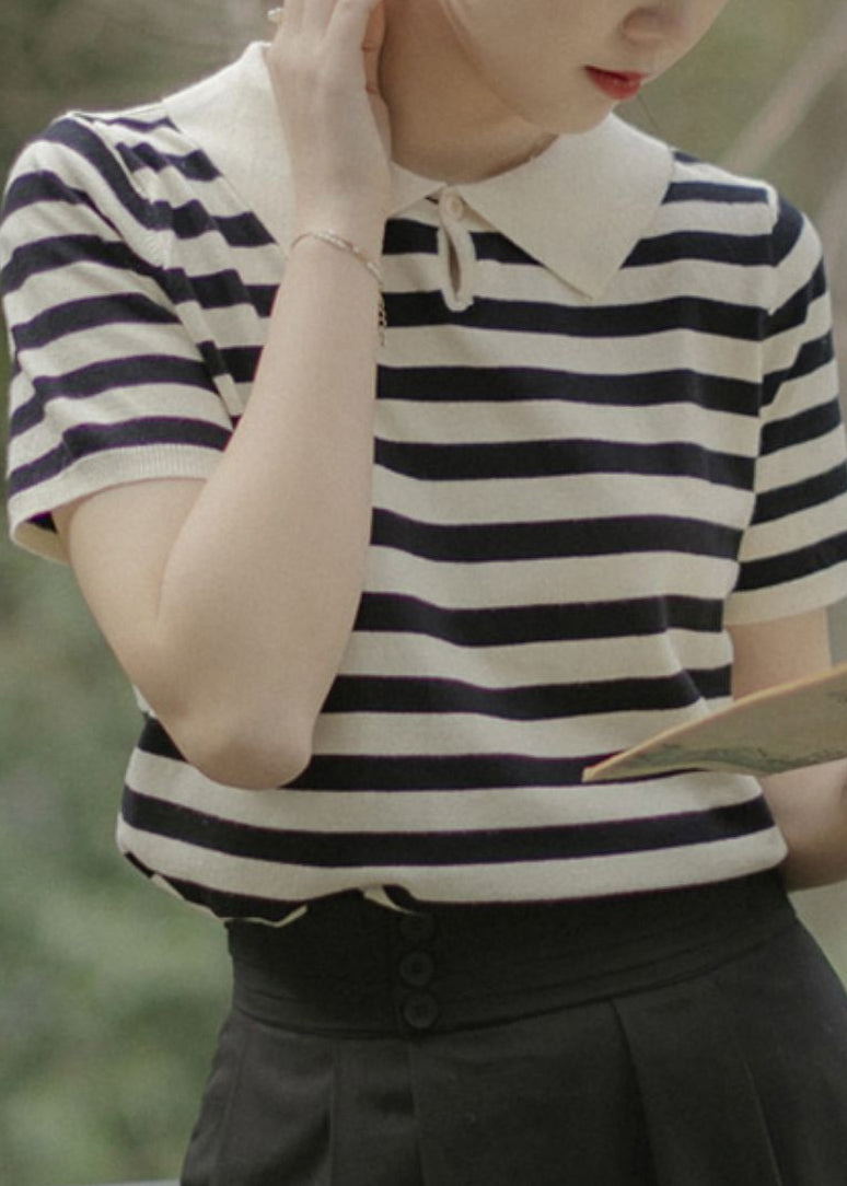 Classic Vintage Top with a Flattering Fit