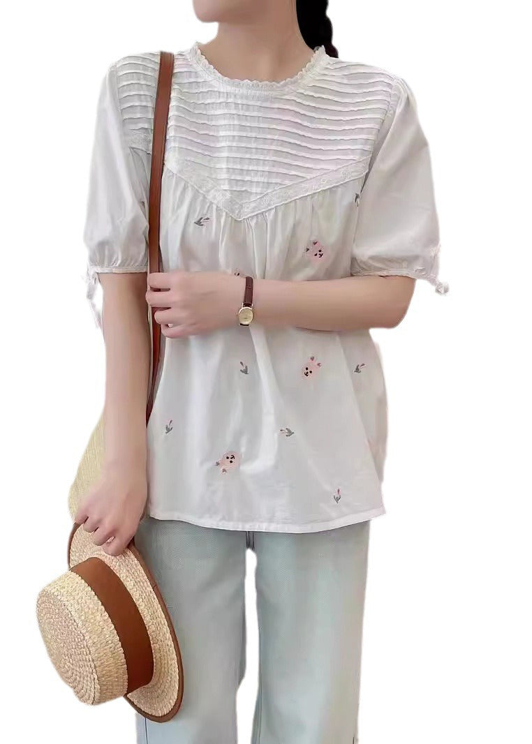 Classic Vintage Shirt with a Flattering Fit