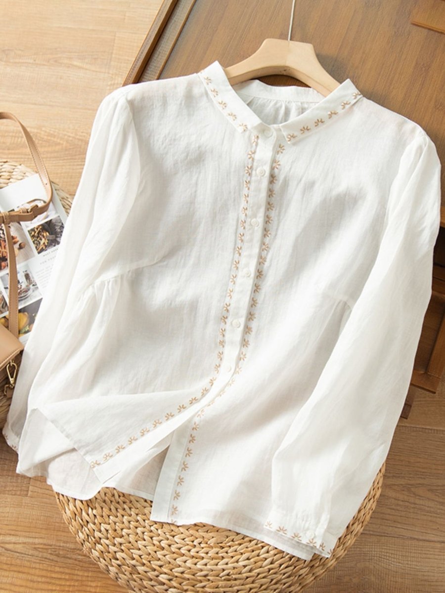 Classic Vintage Shirt with a Flattering Fit