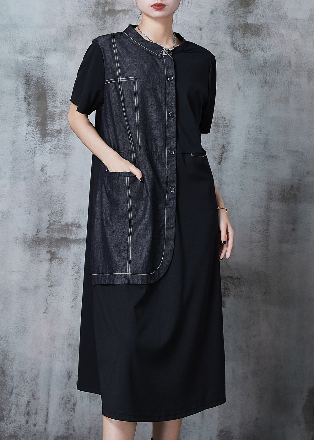Beautifully Crafted Dress in a Classic Style
