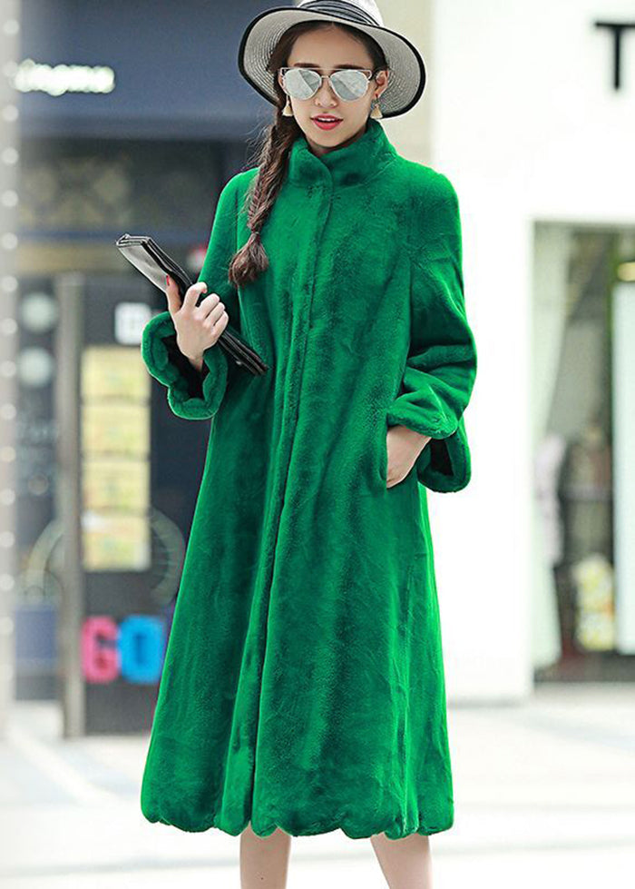 Elegantly Styled Coat for Everyday Wear