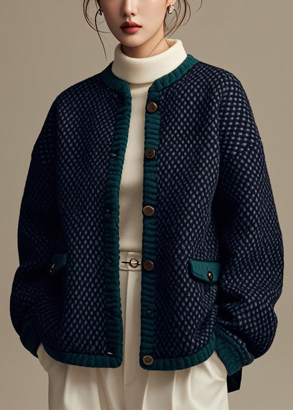 Classic Vintage Coat with a Flattering Fit