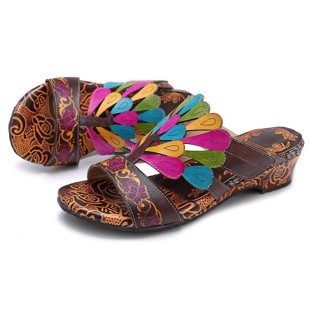 Chic Orthopedic Sandals with Unique Design